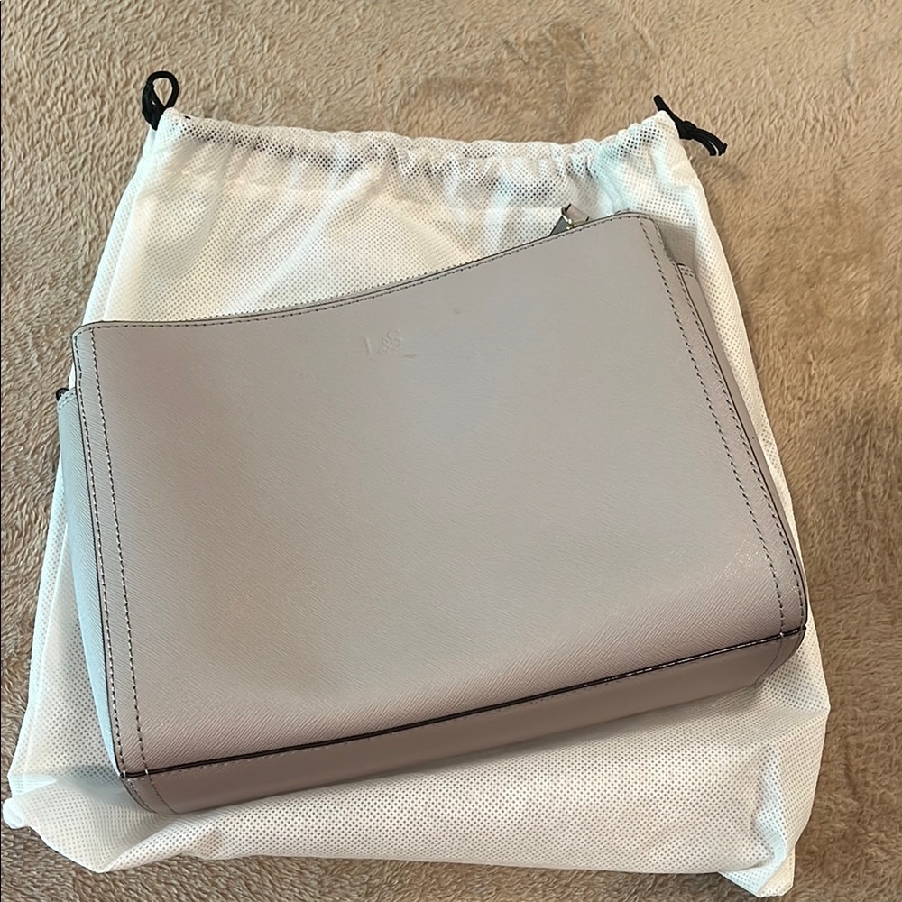 Lo & Sons Light Gray Pearl crossbody with Sleek Minimalist Design